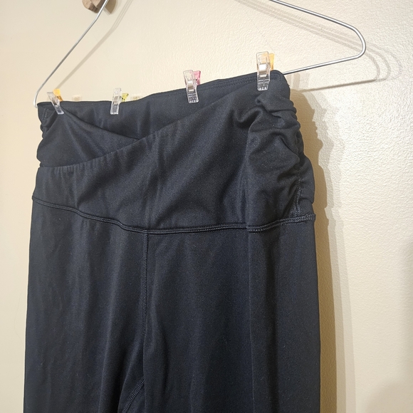 Ododos Black Full Length Yoga Leggings  Cross Waistband Ruched Sides Size L - Picture 2 of 5